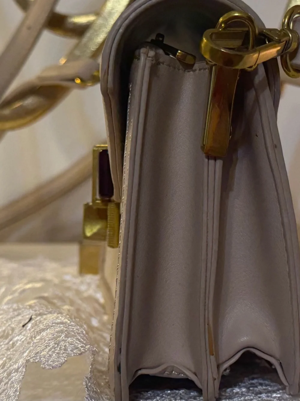 Minimalist Neutral Crossbody Bag in Beige - Picture 6 of 6